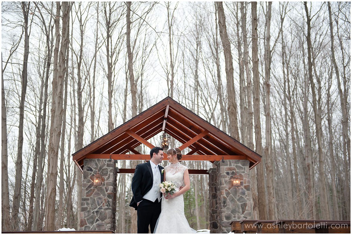 Stroudsmoor Contry Inn winter Wedding