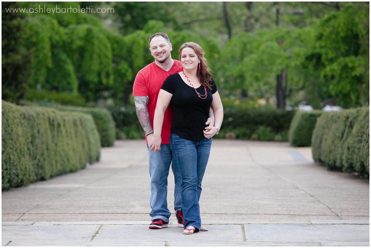 philadelphia-engagement-session-14