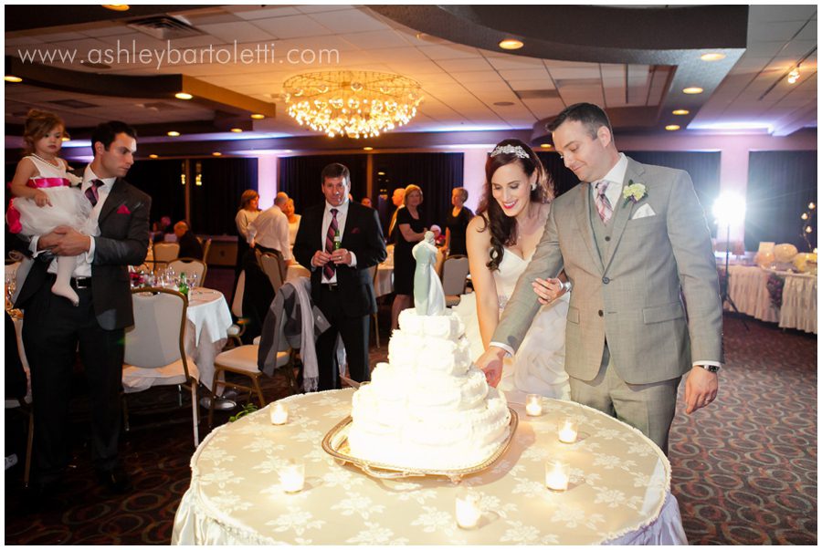 wedding cake by Waverly Country Club