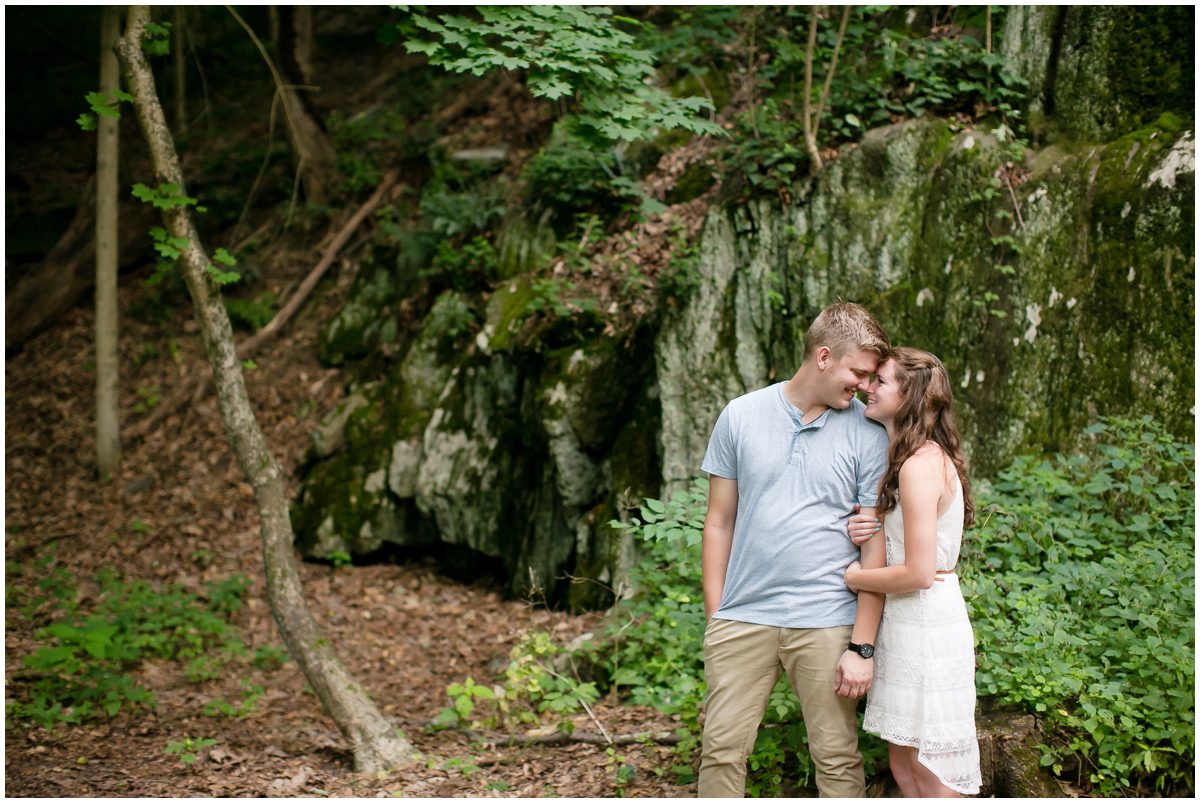 philadelphia-engagement-sessions-12