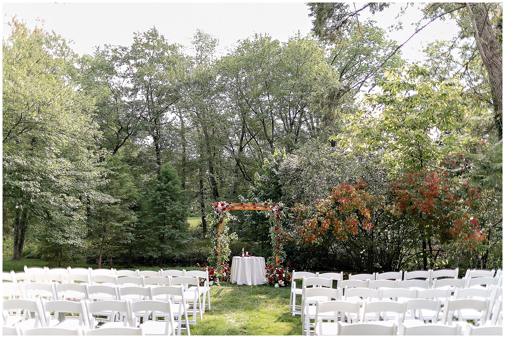 Appleford Estate wedding garden ceremony